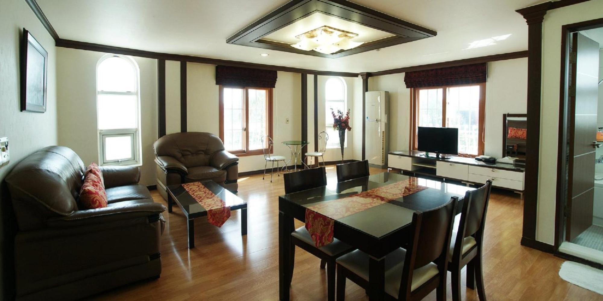 Jeju Hue Pension Согвипхо Экстерьер фото