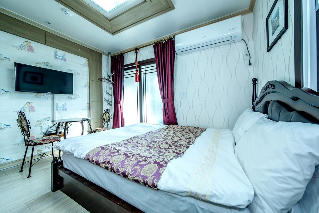 Jeju Hue Pension Согвипхо Экстерьер фото