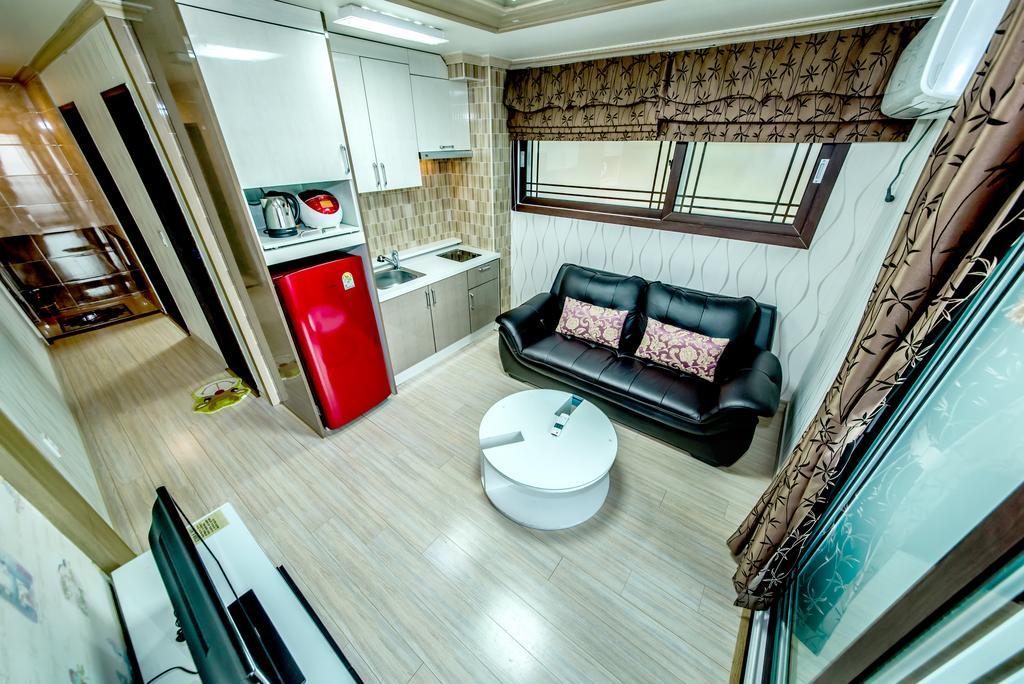 Jeju Hue Pension Согвипхо Экстерьер фото